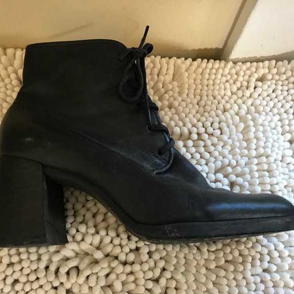 Diba leather lace up heeled booties 6.5 - Picture 9 of 14